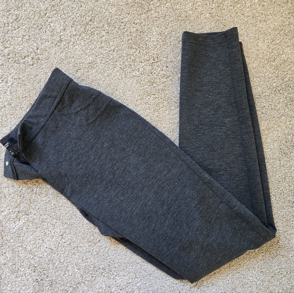 Simply Vera Skinny Ponte Gray Pants Size M - Picture 3 of 6